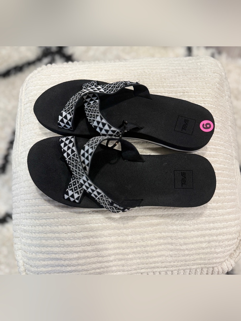 Teva Mush Kalea Sandals Black White Geometric Flip Flops Women’s 9 - Picture 6 of 8